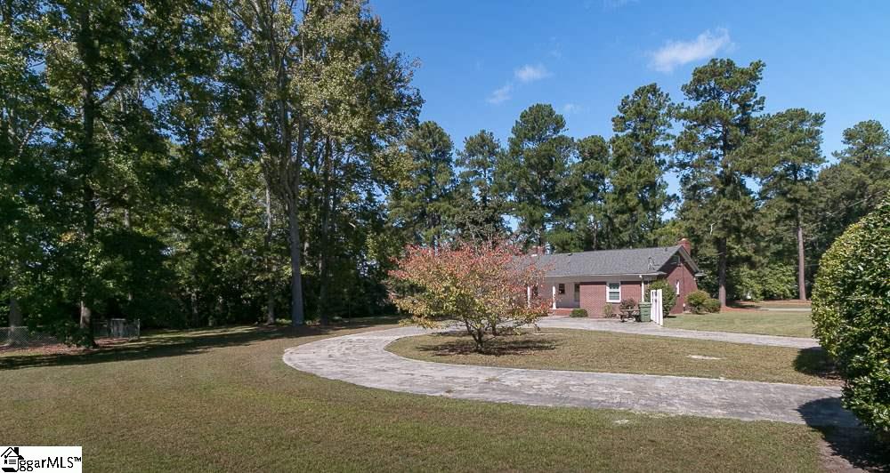 401 Spruce Street Clinton, SC 29325 - Photo 15 of 16 Gallery Image 15