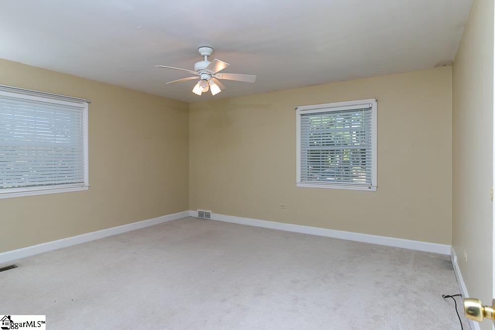 401 Spruce Street Clinton, SC 29325 - Photo 9 of 16 Gallery Image 9