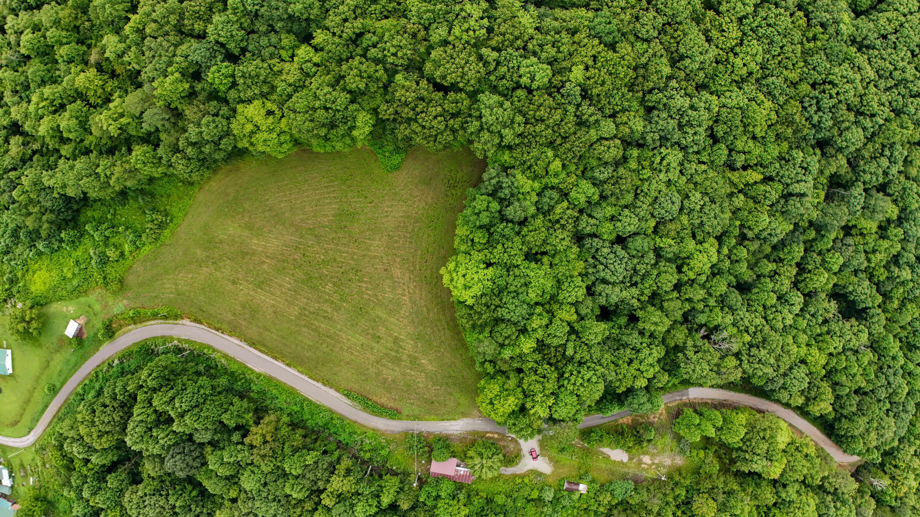 0 Travis Road London, KY 40744 - Photo 4 of 19 DJI_20250718093340_0021_D_CKMPHOTO-0 Tra