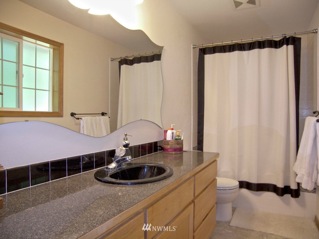 712 West Del Ray Road Lynden, WA 98264 - Photo 14 of 25 Gallery Image 14