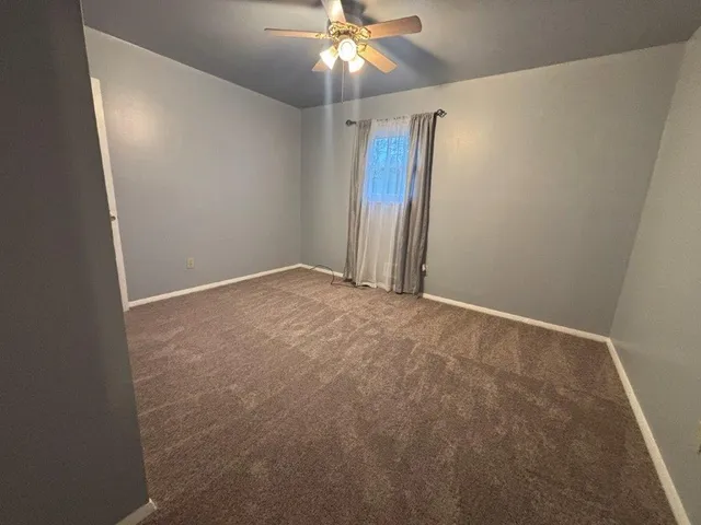 $1,395 | 4230 Moomaw Avenue Northwest, Roanoke, VA 24017