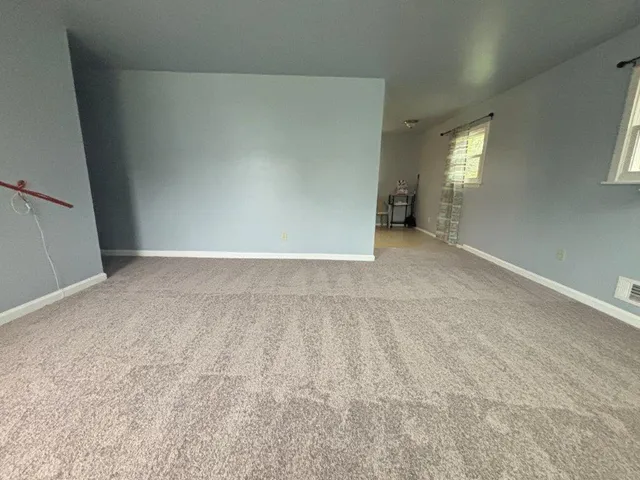 $1,395 | 4230 Moomaw Avenue Northwest, Roanoke, VA 24017