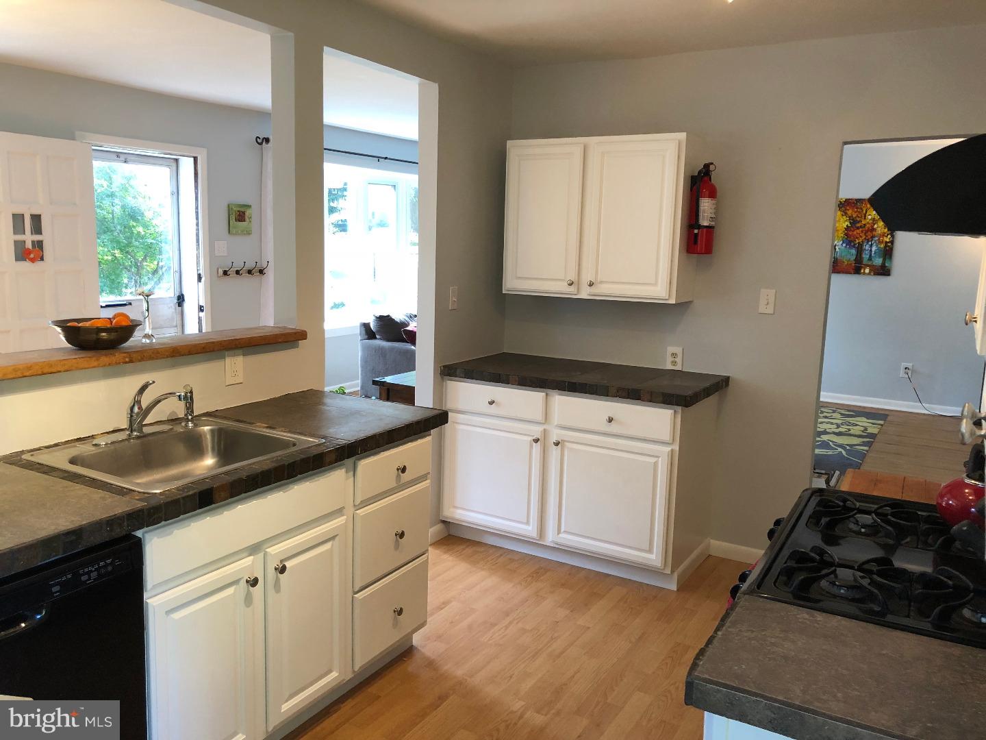 232 Cowbell Road Willow Grove, PA 19090 - Photo 5 of 22 Kitchen