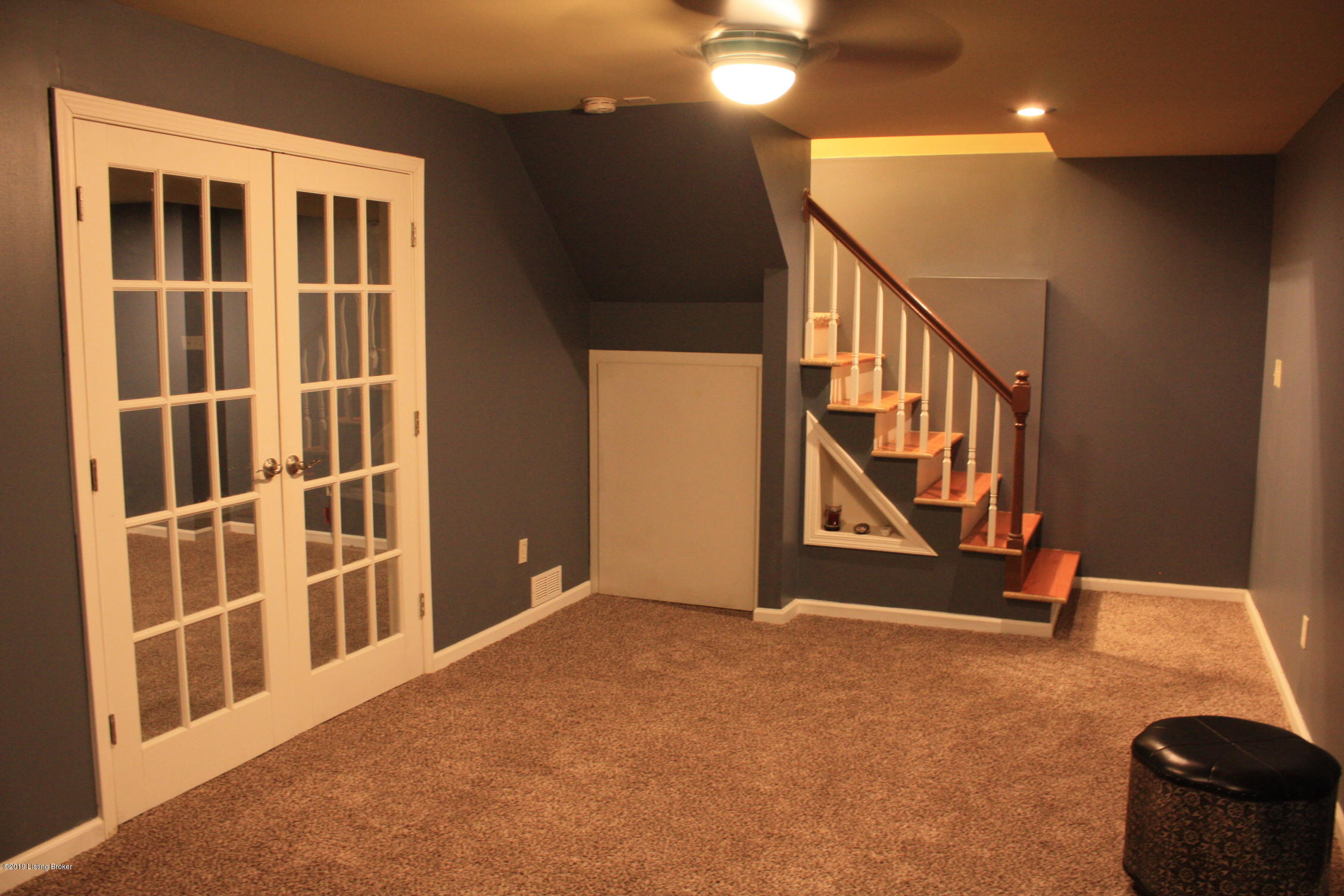 814 Moser Road Louisville, KY 40223 - Photo 23 of 39 IMG_2530