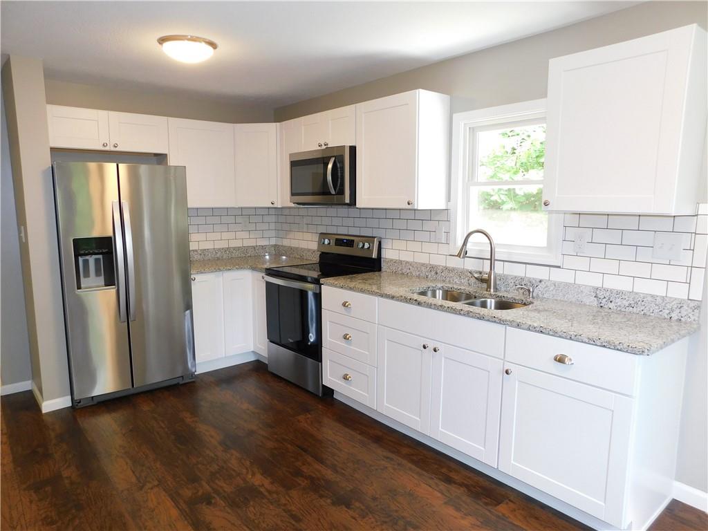 1695 Edgewood Road Beaver Falls, PA 15010 - Photo 9 of 14 Gallery Image 9