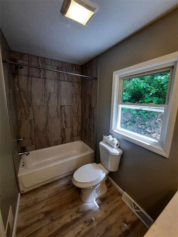 1695 Edgewood Road Beaver Falls, PA 15010 - Photo 10 of 14 Gallery Image 10