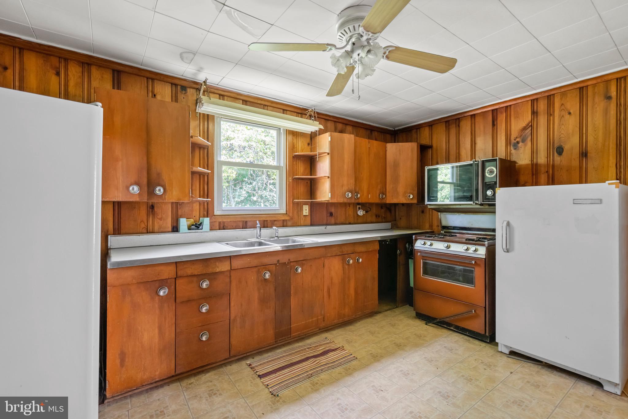 5120 Decatur Street Hyattsville, MD 20781 - Photo 9 of 14 Gallery Image 9