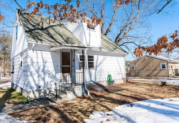 $399,500 | 13 Dawes Street, Blackstone, MA 01504