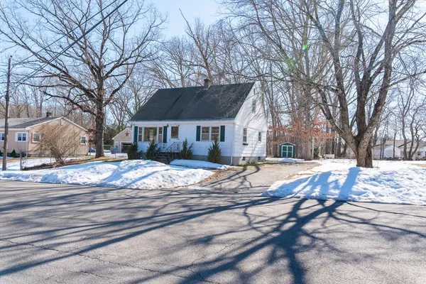 $399,500 | 13 Dawes Street, Blackstone, MA 01504