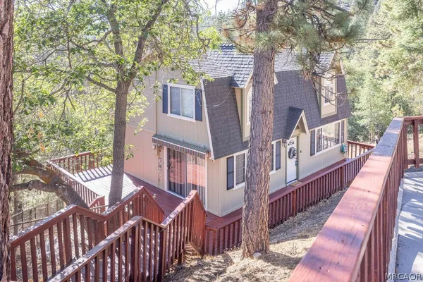 $449,900 | 1234 Bruin Trail, Fawnskin, CA 92333