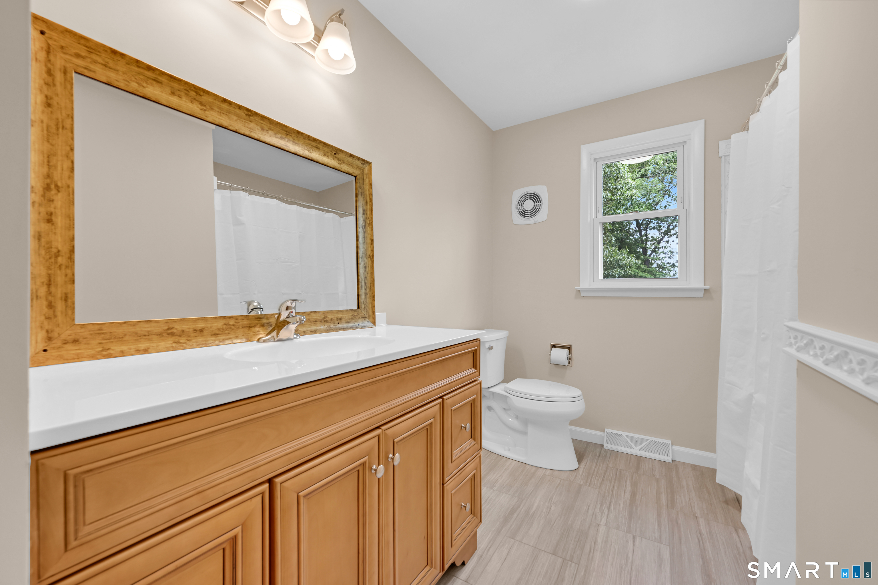 130 Back Rimmon Road Beacon Falls, CT 06403 - Photo 22 of 40