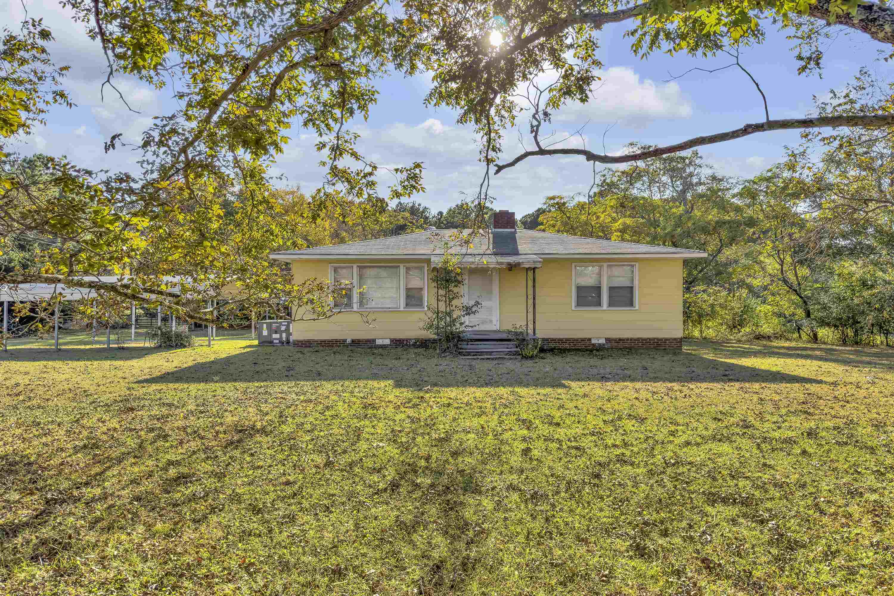 2467 Battleground Road Cowpens, SC 29330 - Photo 1 of 24 Gallery Image 1