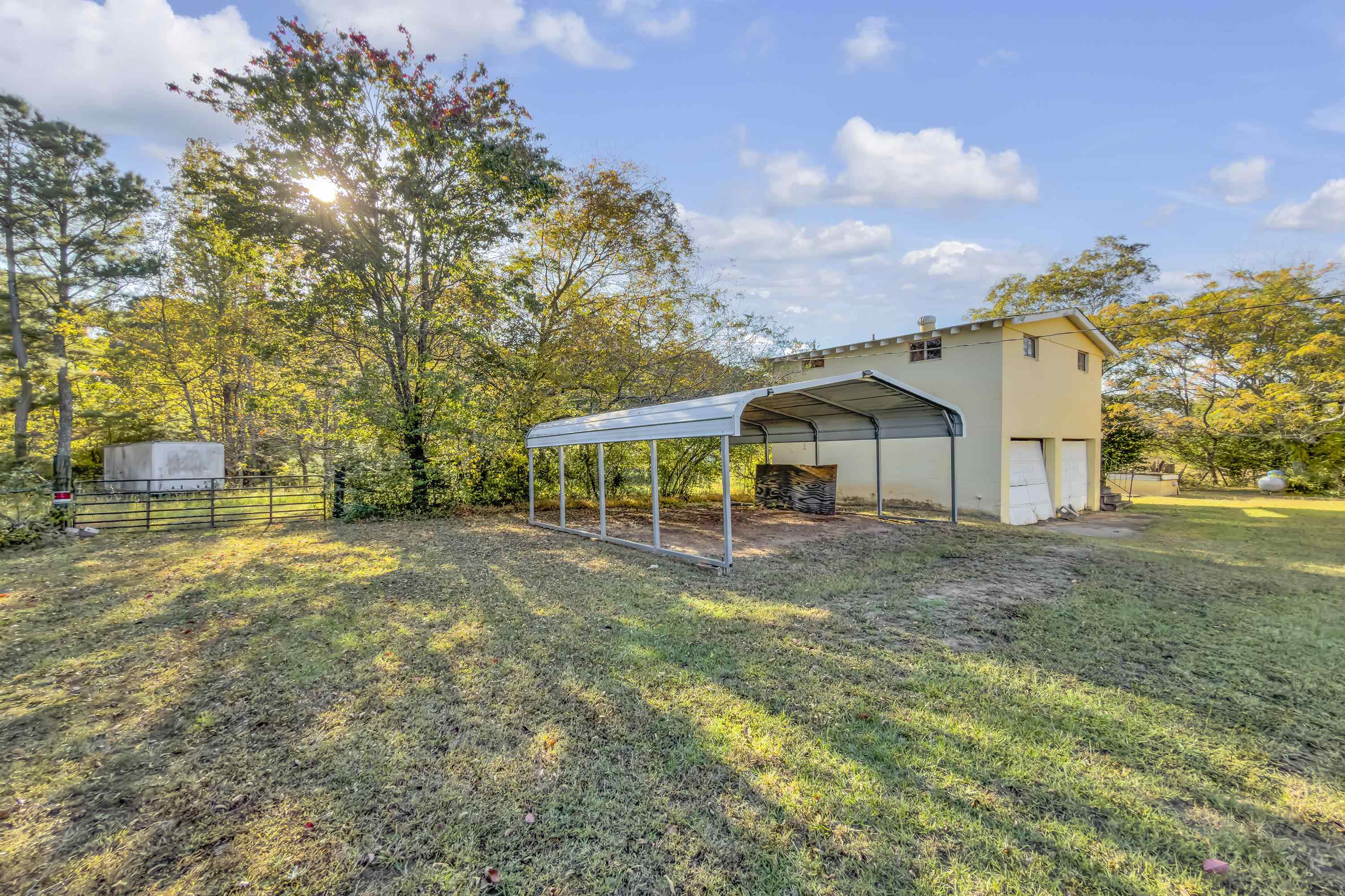 2467 Battleground Road Cowpens, SC 29330 - Photo 5 of 24 Gallery Image 5