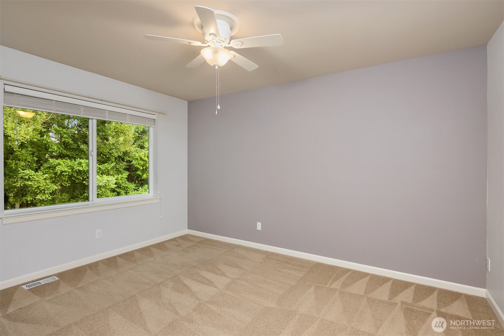122 Ilwaco Place Southeast Renton, WA 98059 - Photo 19 of 26 Gallery Image 19