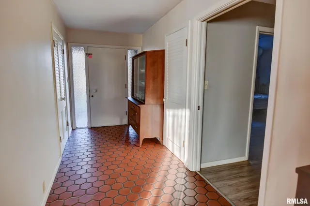 $195,000 | 1604 Fairview Street, Taylorville, IL 62568