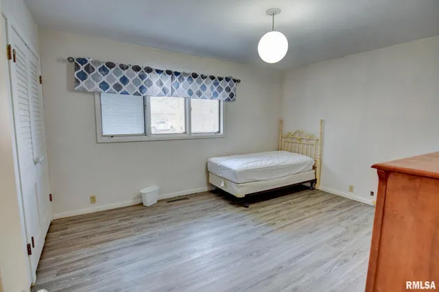 $195,000 | 1604 Fairview Street, Taylorville, IL 62568