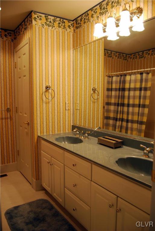 805 Dorset Road Allentown, PA 18104 - Photo 15 of 23 Gallery Image 15