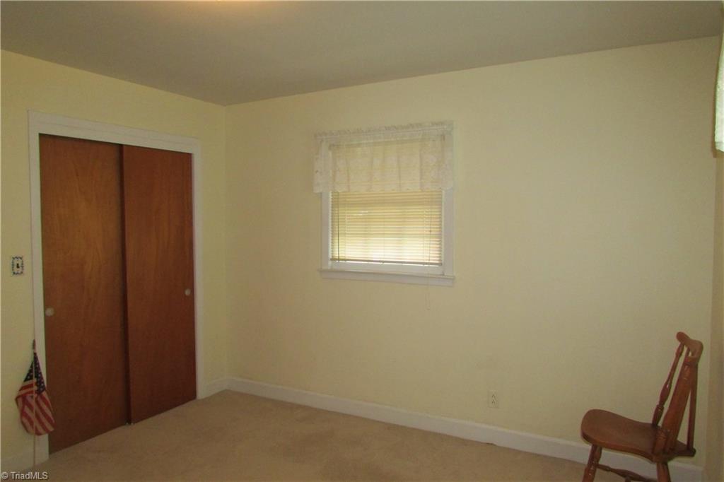 2633 Weymoth Road Winston-Salem, NC 27103 - Photo 31 of 45 Gallery Image 31