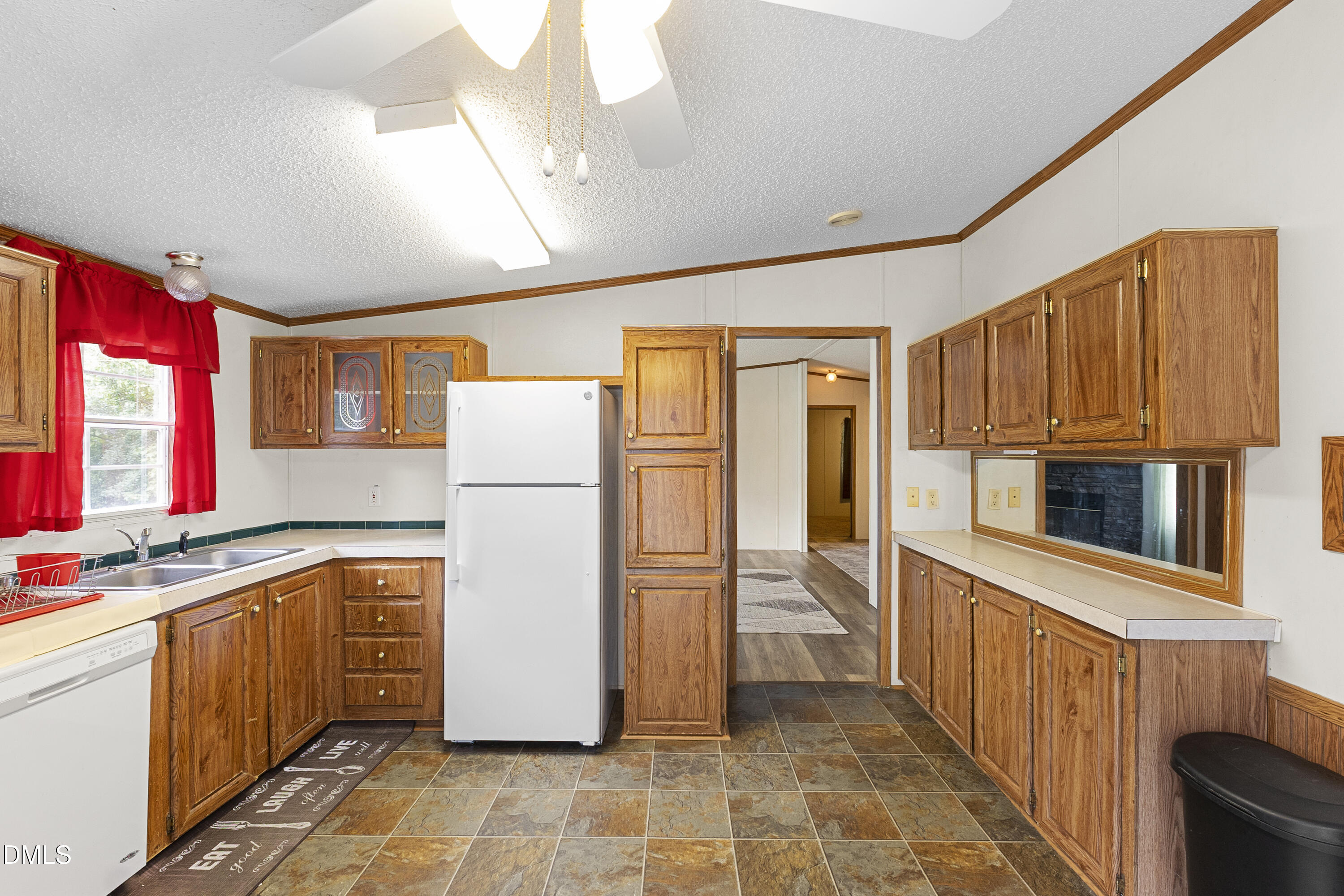 91 Kate Lane Sanford, NC 27332 - Photo 15 of 43 13