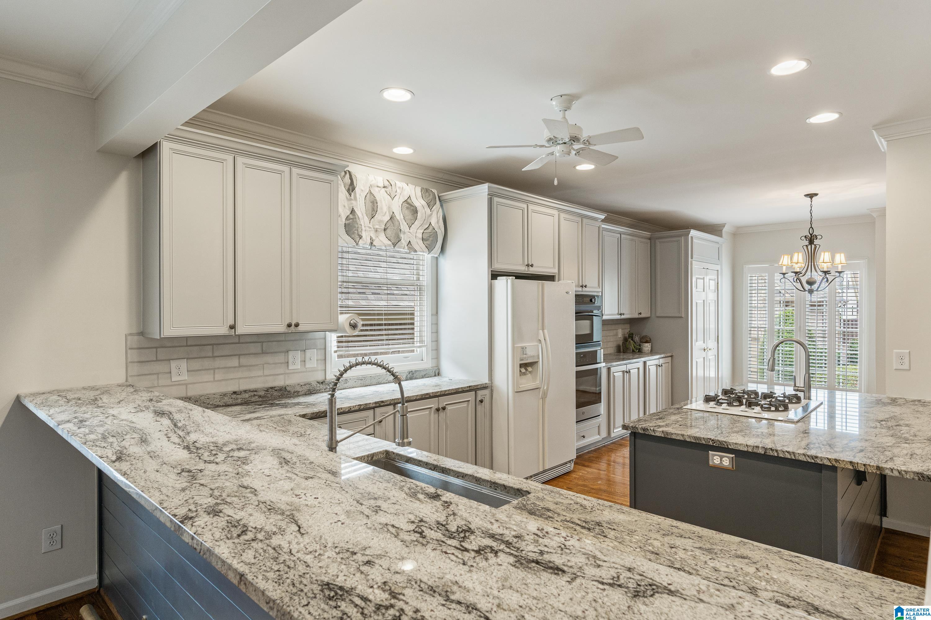 1663 Creekstone Court Birmingham, AL 35243 - Photo 10 of 52