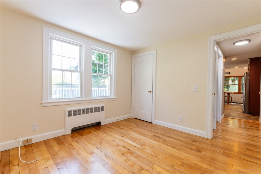 22 Tennyson Road Waltham, MA 02453 - Photo 18 of 33 Gallery Image 18
