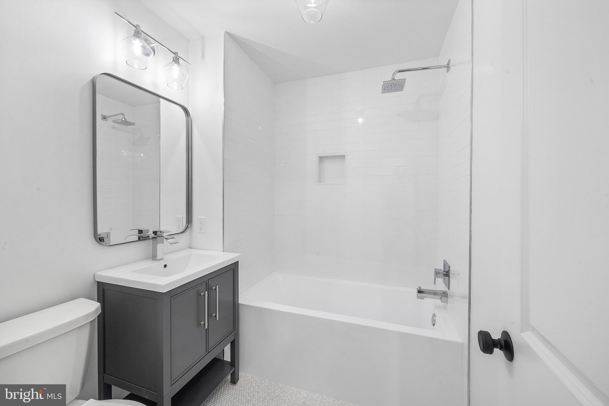 520 King Of Prussia Road Wayne, PA 19087 - Photo 20 of 21 Upstairs Hall Bath w/ Tub Shower