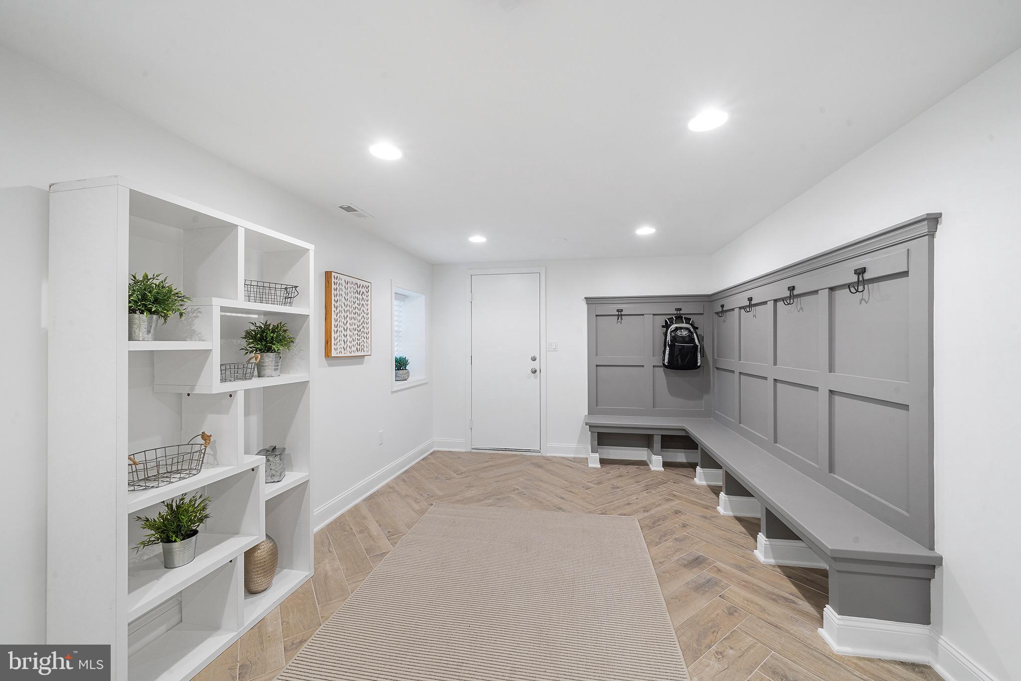 520 King Of Prussia Road Wayne, PA 19087 - Photo 10 of 21 Mudroom / Laundry Room