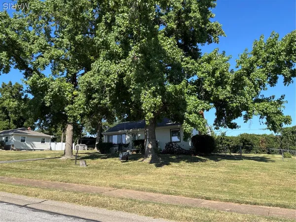 $250,000 | 112 Shirley Lane, Ballwin, MO 63011