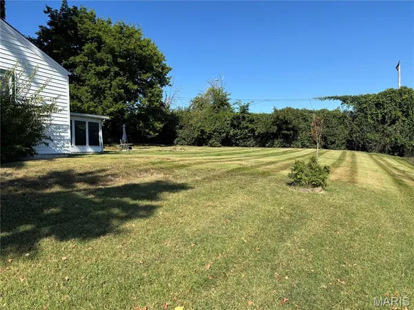 $250,000 | 112 Shirley Lane, Ballwin, MO 63011