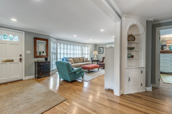 13 Mitchell Road Lynnfield, MA 01940 - Photo 17 of 30 Gallery Image 17