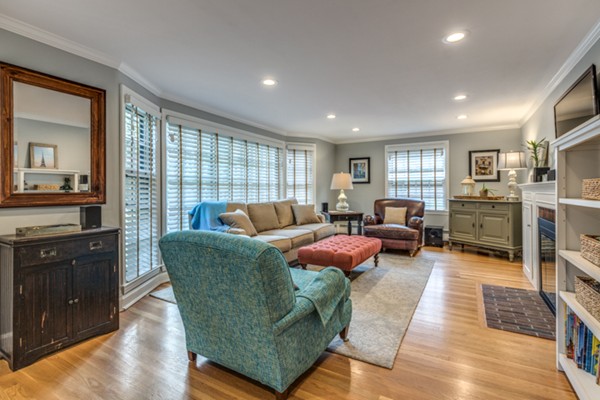 13 Mitchell Road Lynnfield, MA 01940 - Photo 7 of 30 Gallery Image 7