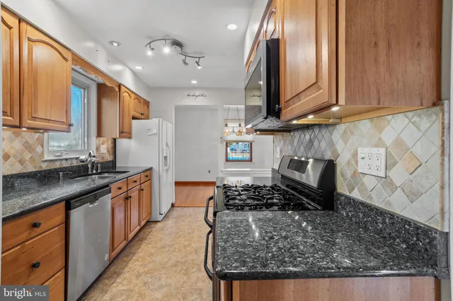 $370,000 | 402 State Street, Cherry Hill, NJ 08002