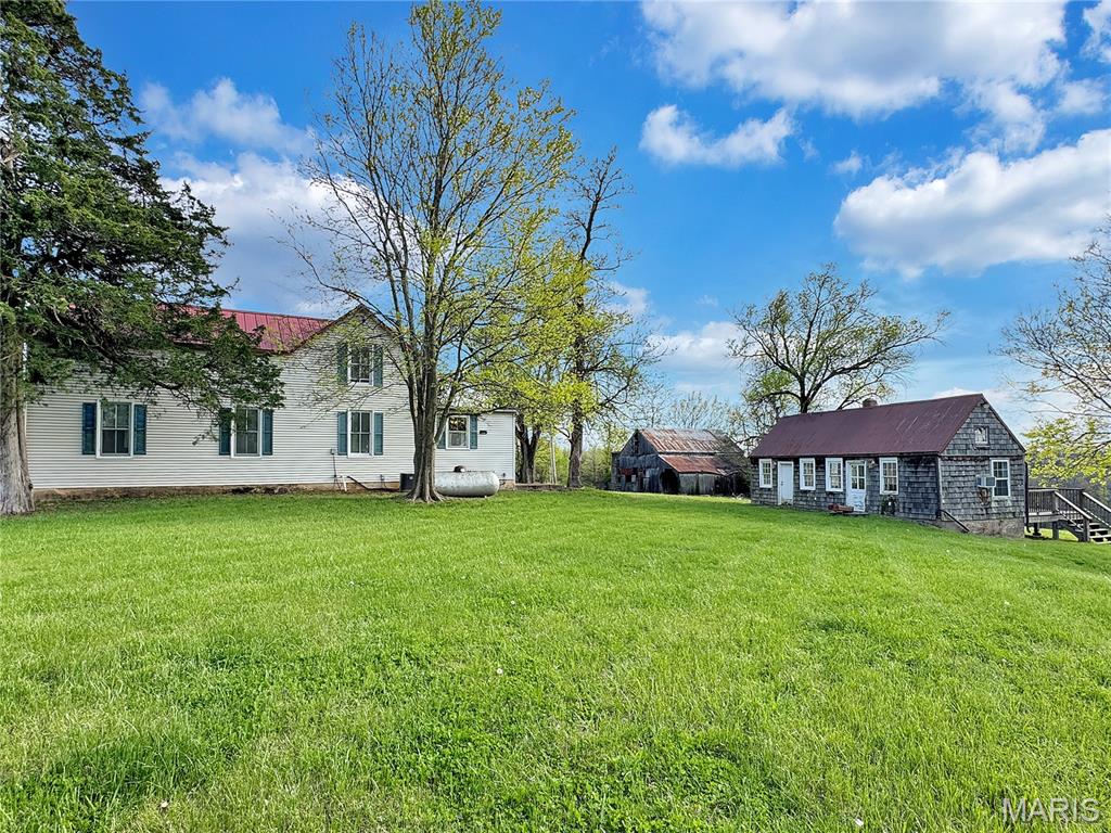 1933 4 Mile Road Washington, MO 63090 - Photo 49 of 52