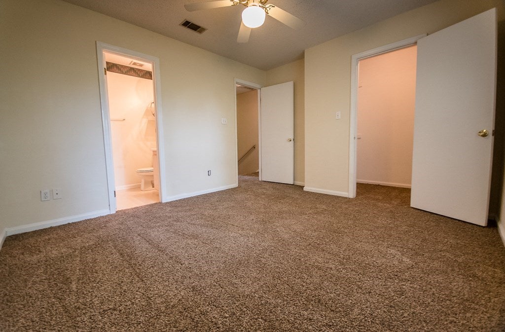 2105 Baytree Road Valdosta, GA 31602 - Photo 13 of 18 Gallery Image 13