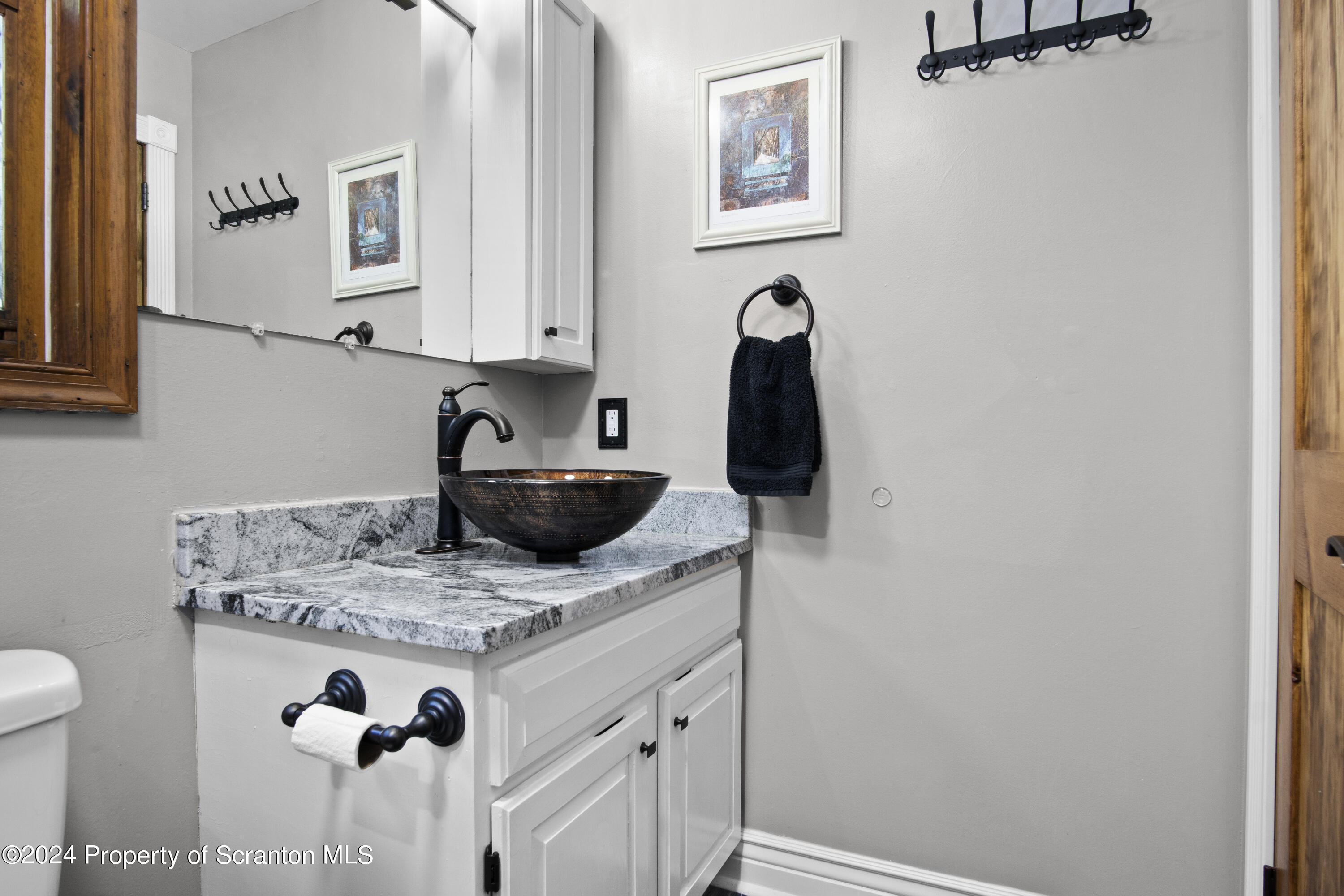 823 Resica Falls Road East Stroudsburg, PA 18302 - Photo 35 of 48