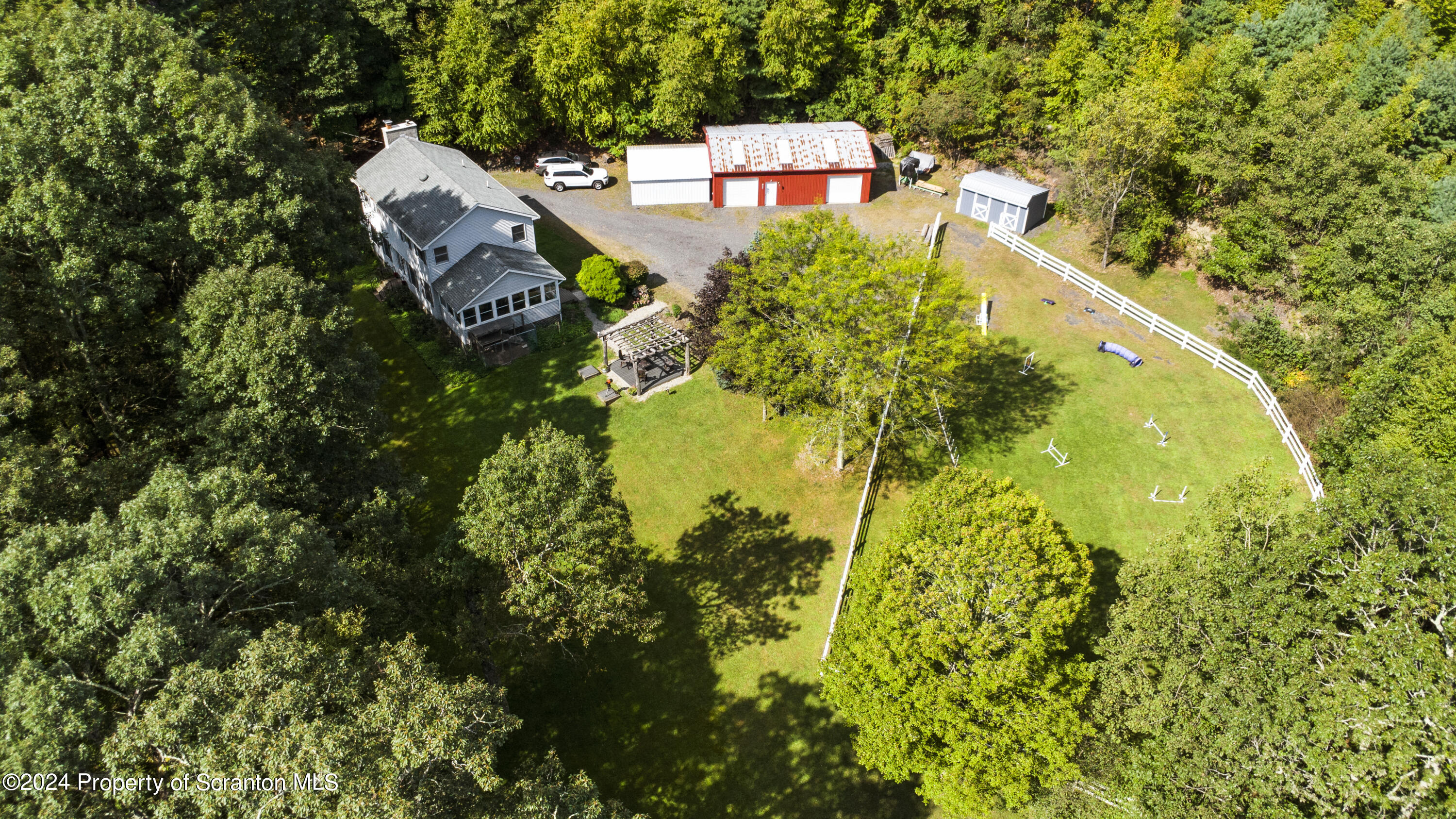 823 Resica Falls Road East Stroudsburg, PA 18302 - Photo 5 of 48