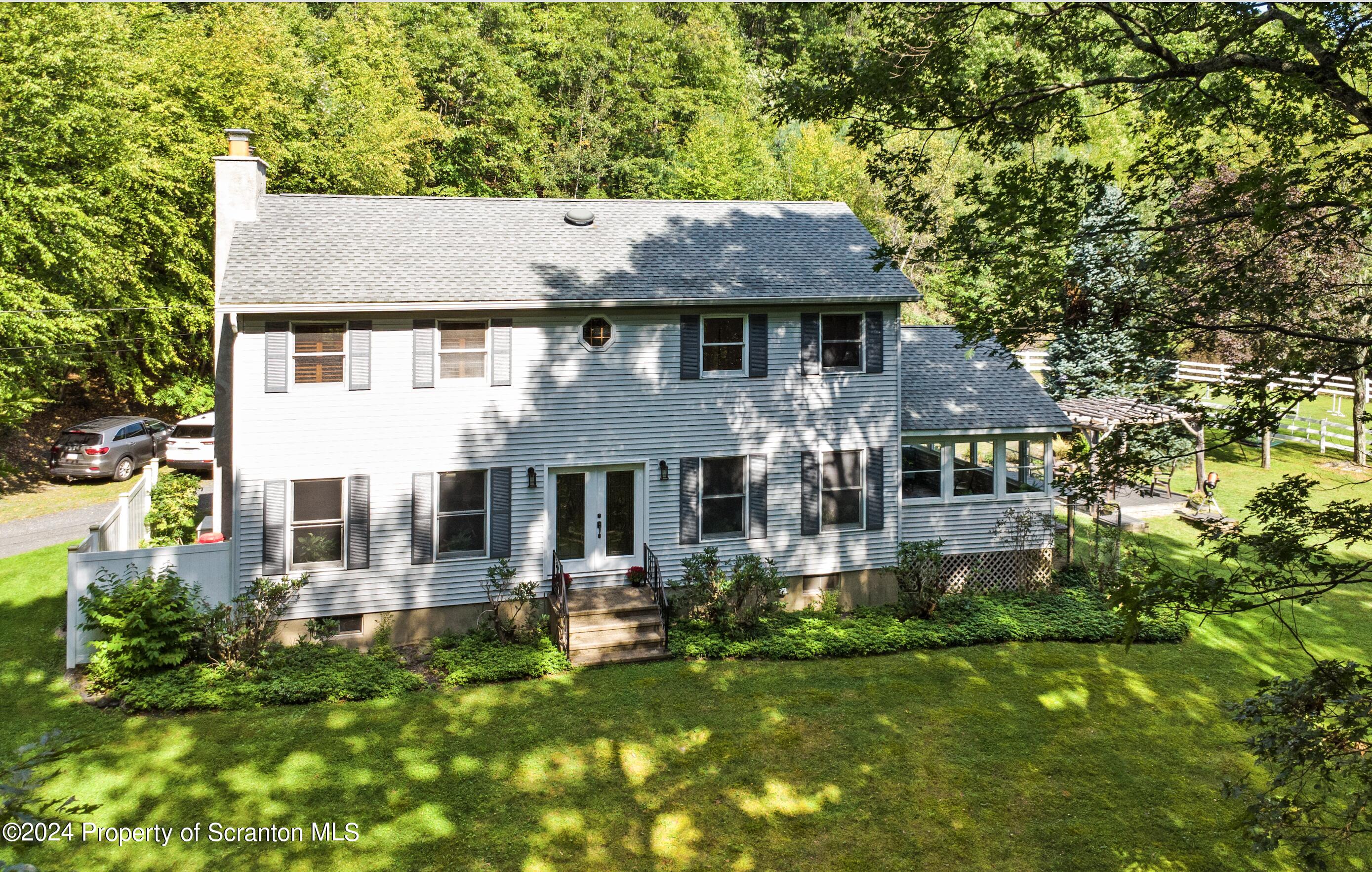 823 Resica Falls Road East Stroudsburg, PA 18302 - Photo 7 of 48