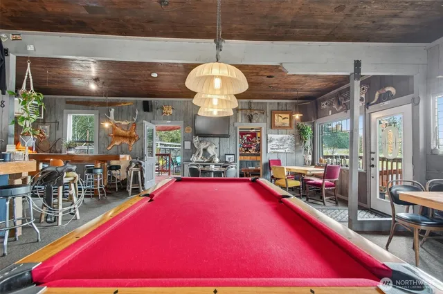 a room with lots of gym equipment