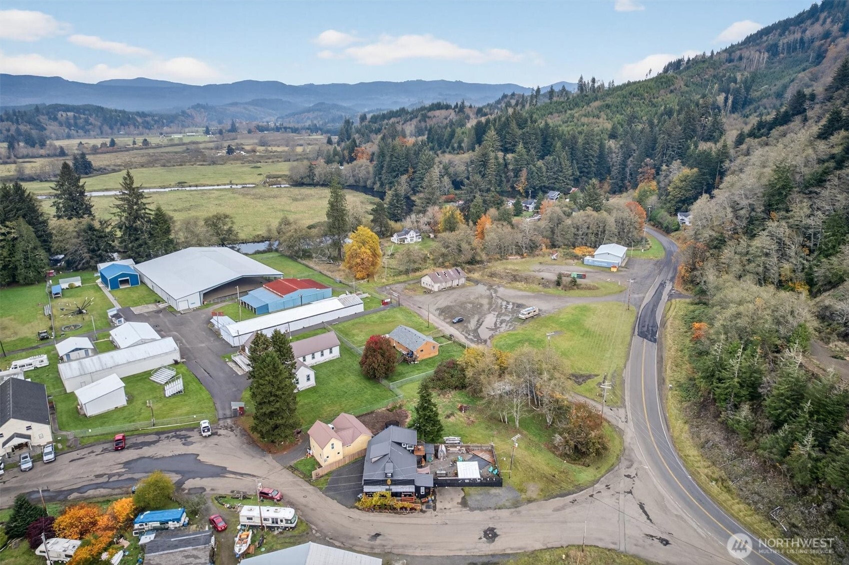 8 Fairgrounds Road Skamokawa, WA 98647 - Photo 39 of 40 an aerial view of a house with garden space and mountain view