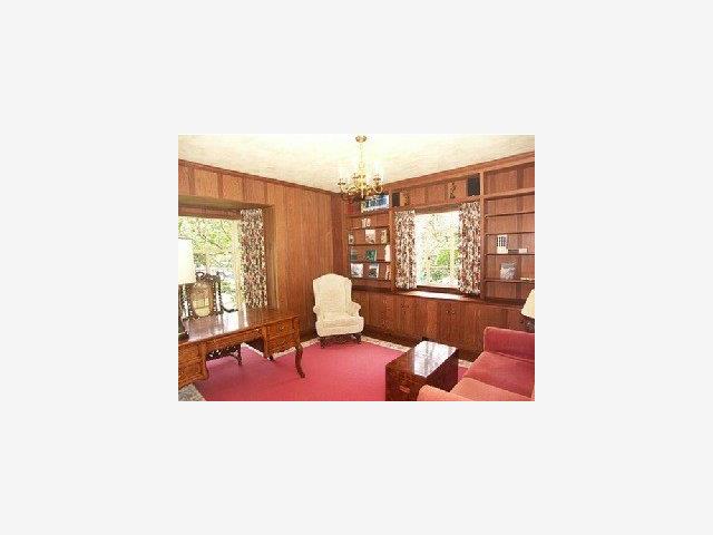 259 Bridge Road Hillsborough, CA 94010 - Photo 5 of 9 a picture of a living room with furniture
