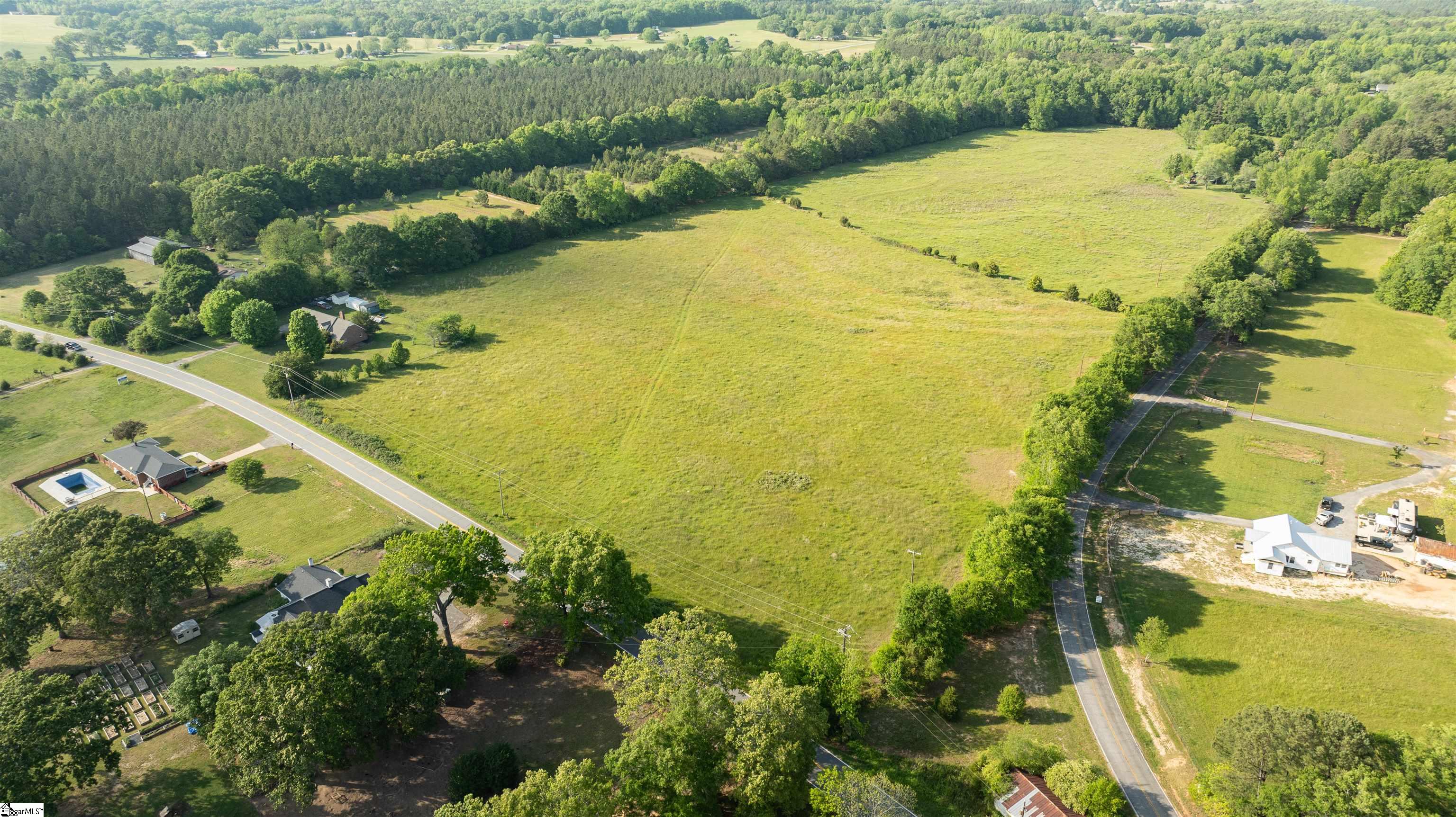 7 Shady Grove Road Honea Path, SC 29654 - Photo 3 of 11