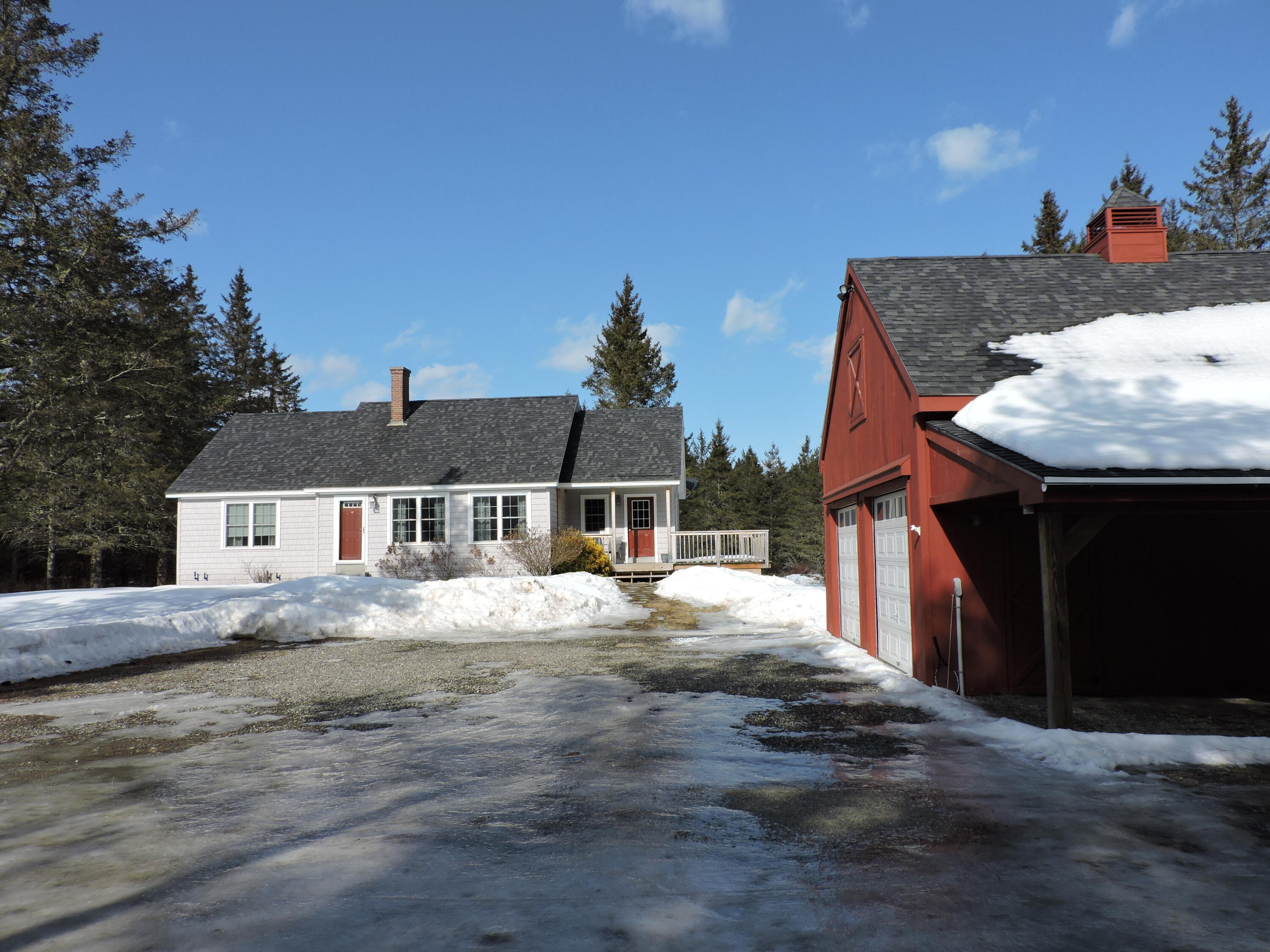 259 Sawyer Road Hampden, ME 04444 - Photo 13 of 47 Front of home