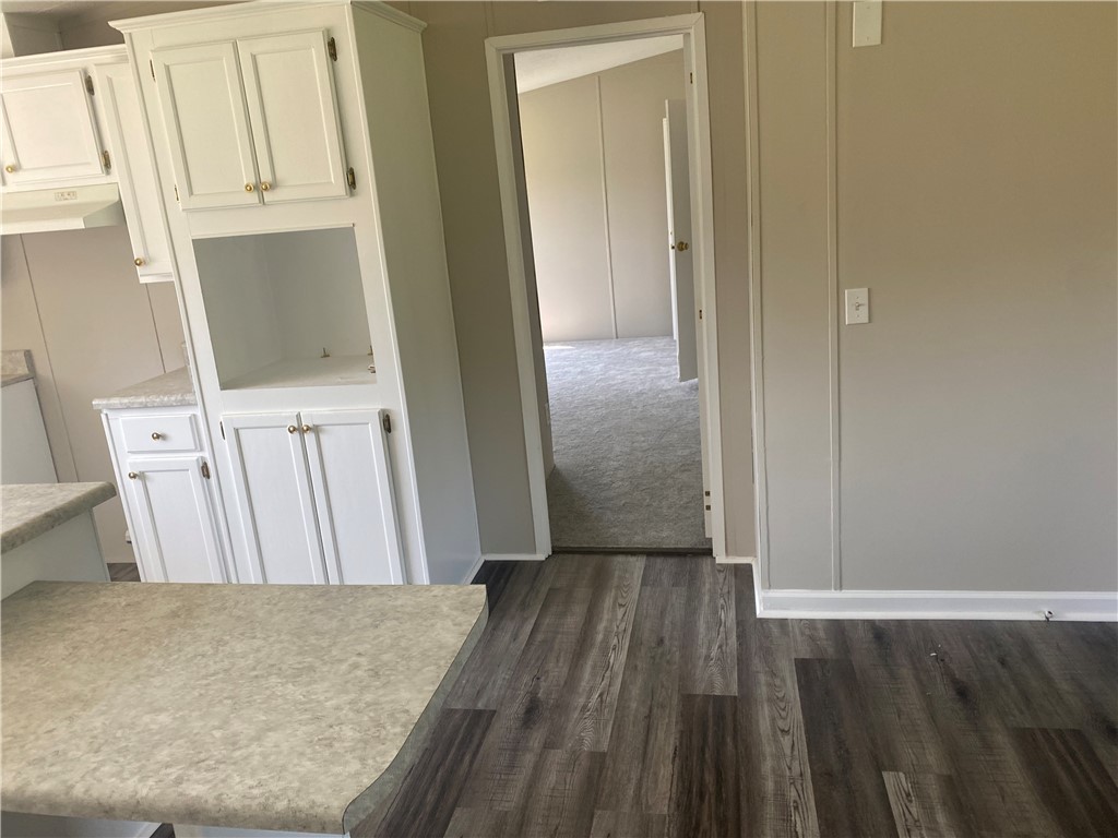 218 Pitts Road Walhalla, SC 29691 - Photo 2 of 15 kitchen