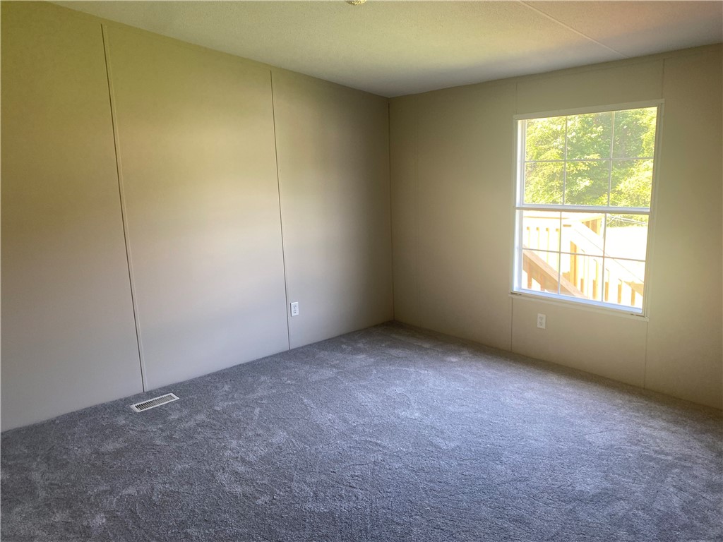 218 Pitts Road Walhalla, SC 29691 - Photo 5 of 15 Gallery Image 5