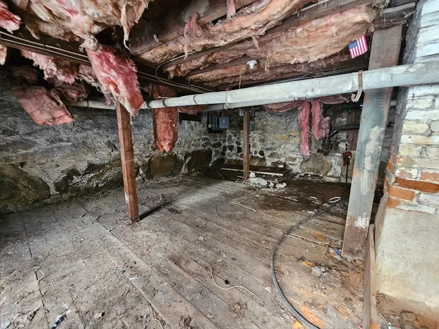 $99,900 | 24 Spring Street, North Adams, MA 01247