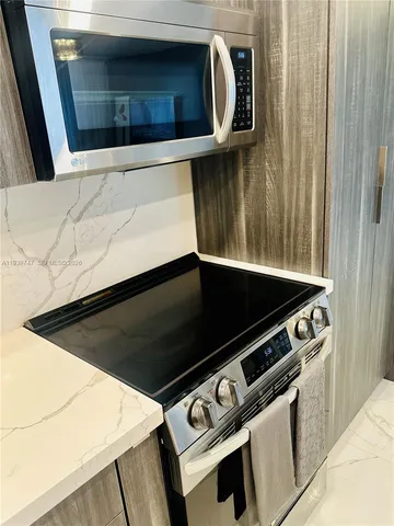 a close up of a microwave