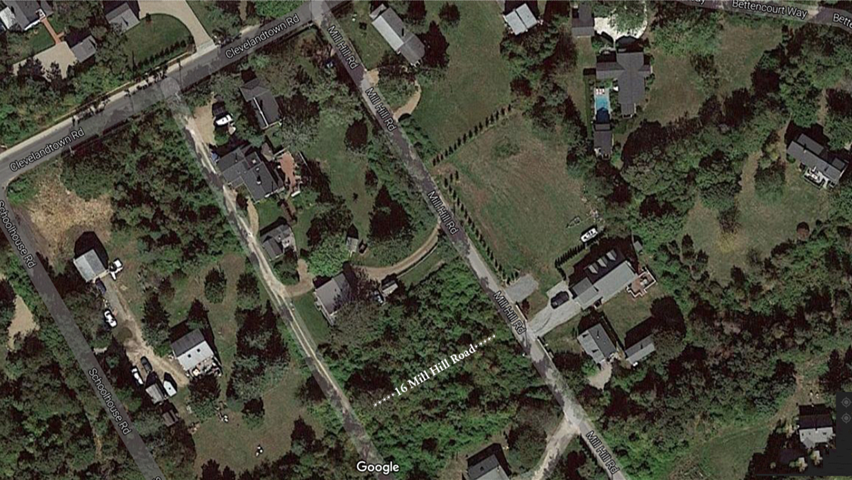 16 Mill Hill Road Edgartown, MA 02539 - Photo 4 of 5 an aerial view of a house with a yard