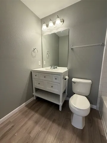 $1,395 | 2221 Creekside Lane, Unit B, Georgetown, TX 78626