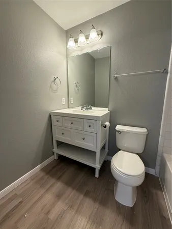 $1,325 | 2221 Creekside Lane, Unit B, Georgetown, TX 78626