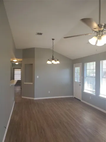 $1,395 | 2221 Creekside Lane, Unit B, Georgetown, TX 78626